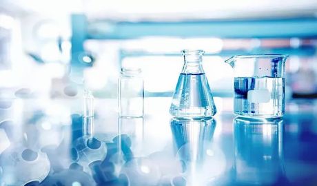 突破创新，爱生华掌握硅水凝胶隐形眼镜材料...